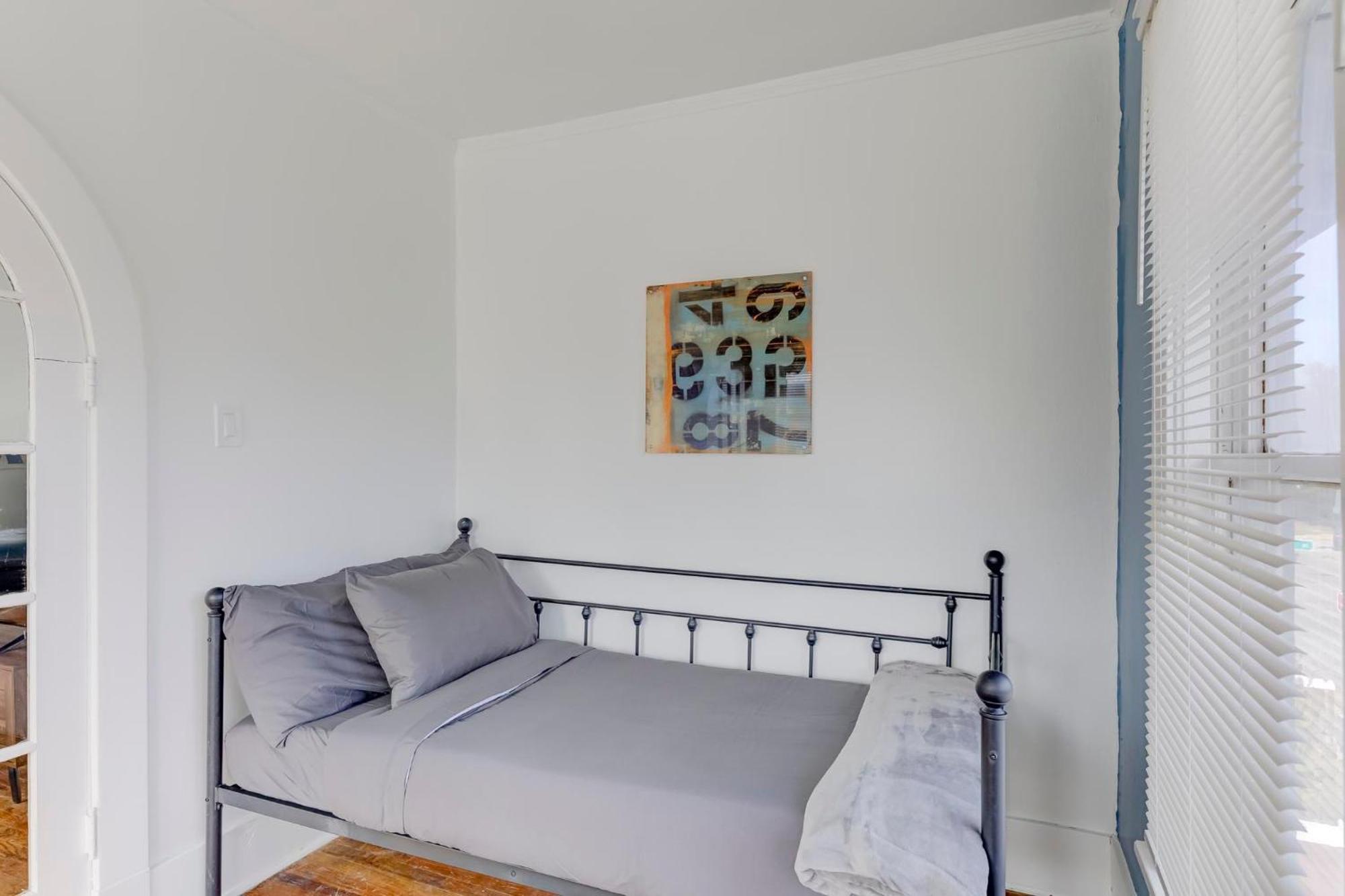 Charming Cooper-Young Flat In The Heart Of Memphis Exteriör bild