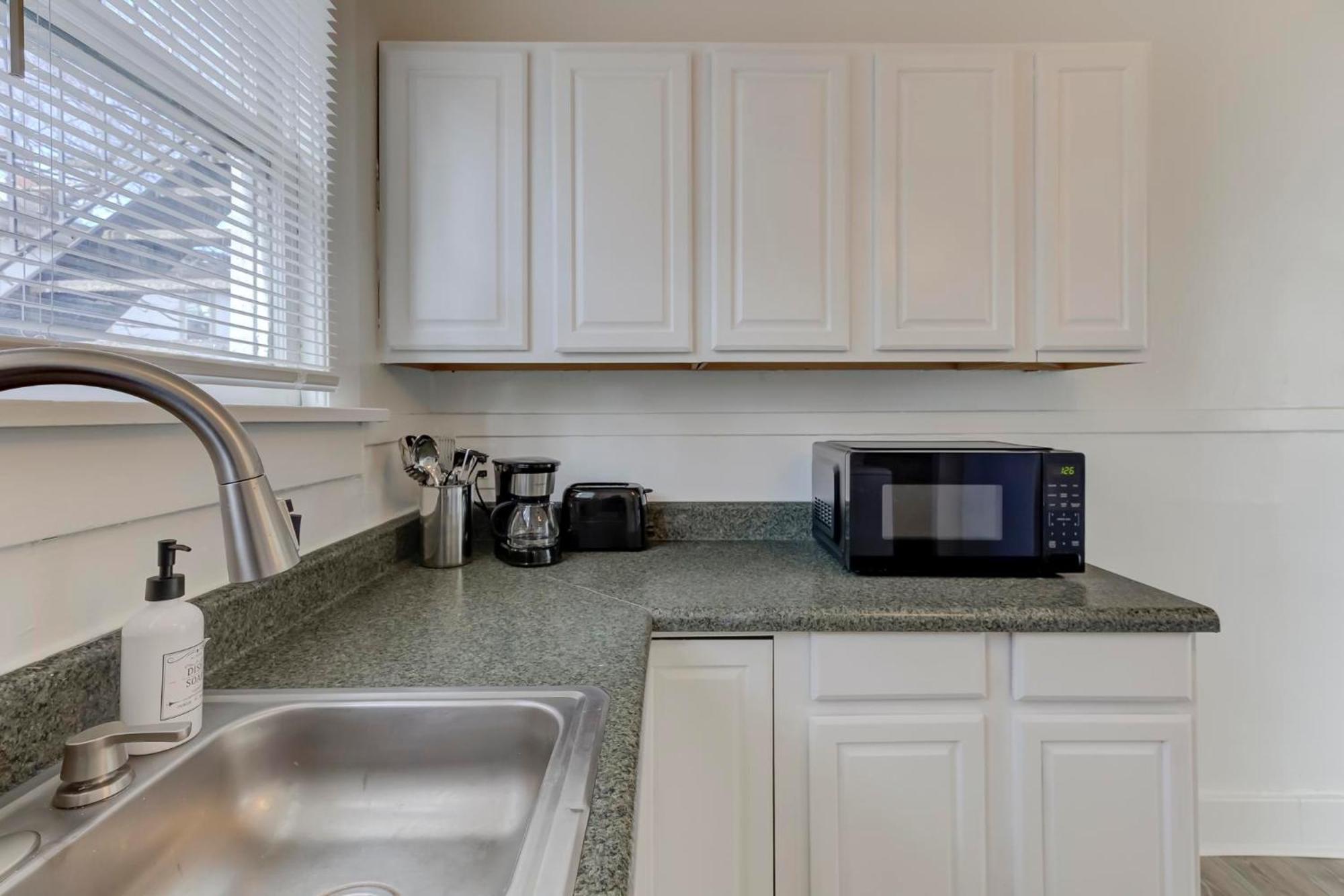 Charming Cooper-Young Flat In The Heart Of Memphis Exteriör bild